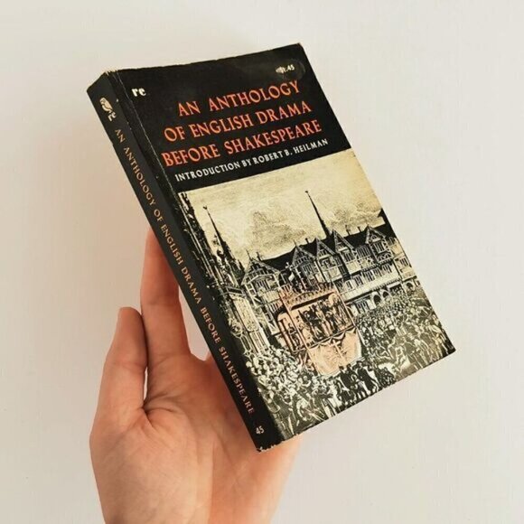 1961 Anthology of English Drama Before Shakespeare - Vintage School Book Reader - Picture 2 of 9